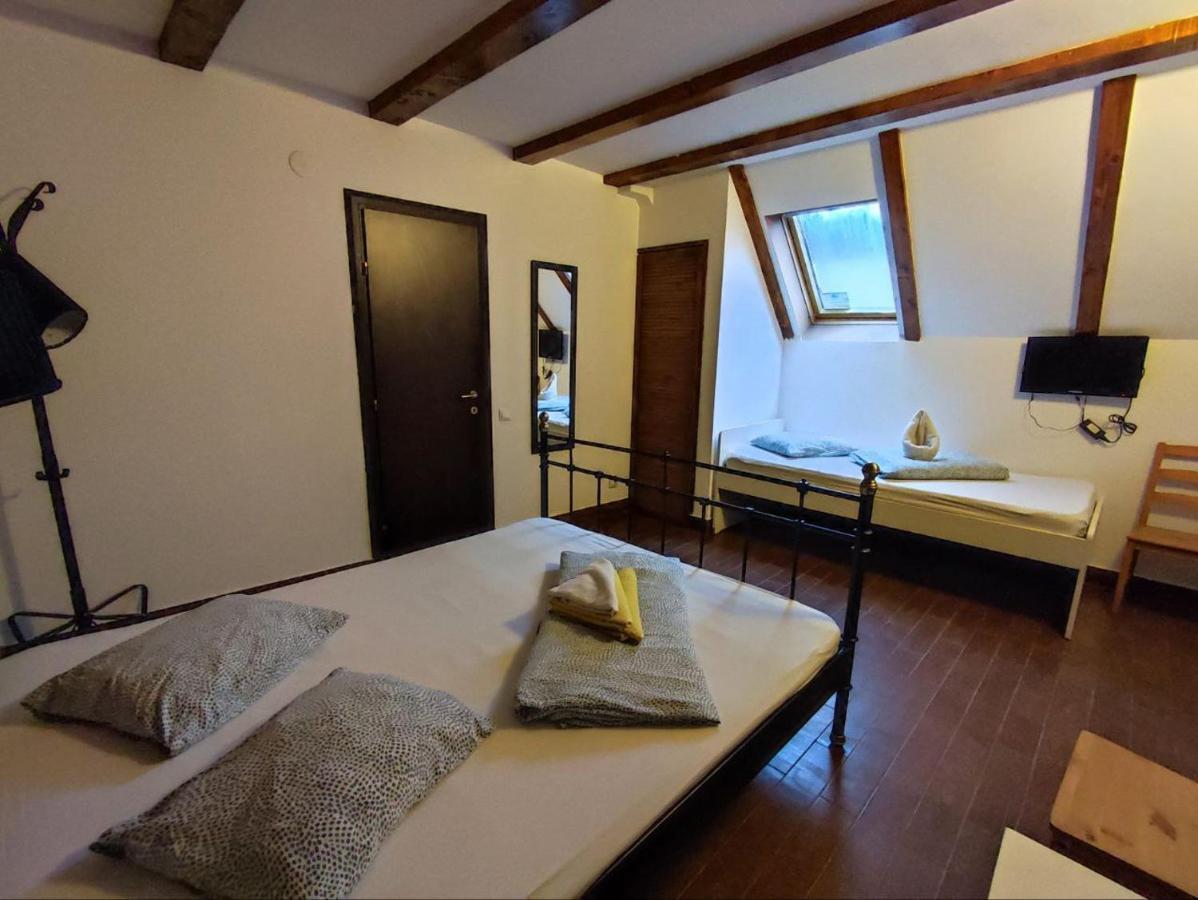 Scarlette Hotell Braşov Eksteriør bilde